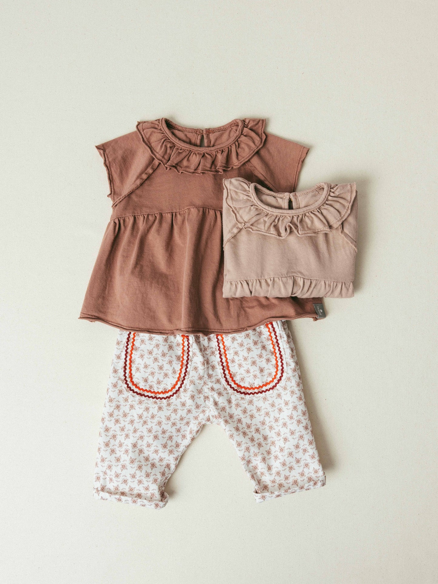 Pantaloni pull-up floreali con dettaglio - Pantaloni - SNUG